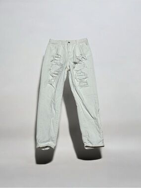 SHEIN White High-Rise Distressed Ripped White Jeans Size Medium, US 6 EUC